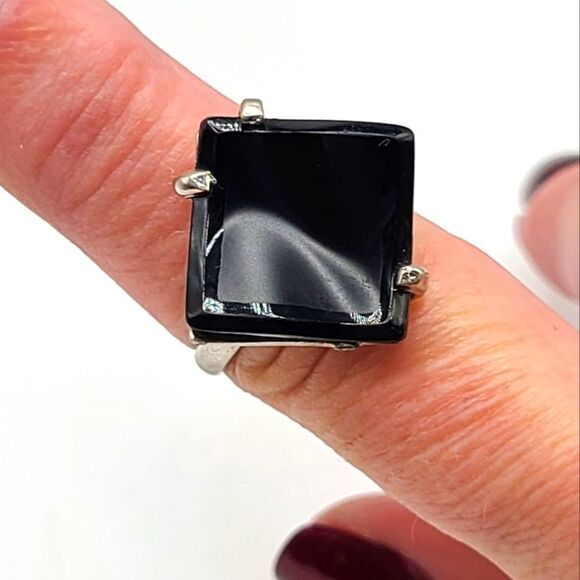 Retro 60's Judy-Lee Black Onyx Adjustable Ring - Picture 1 of 6